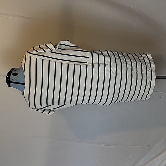 Uniqlo batwing striped dress - Picture 4 of 7